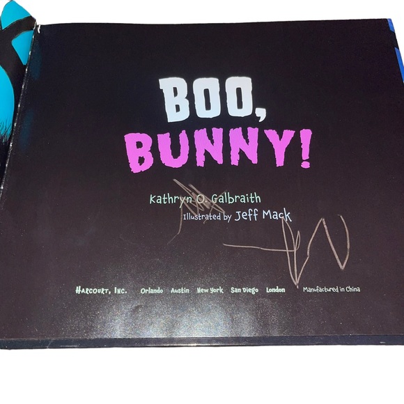 Boo, Bunny! by Galbraith, Kathryn O. Hardback Childrens Book - Picture 2 of 5